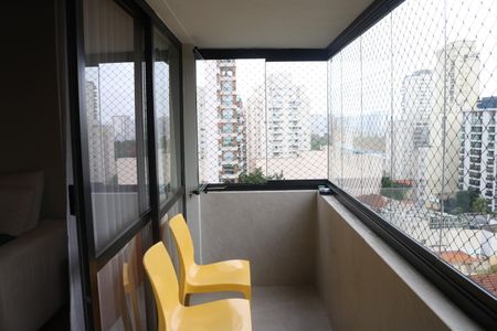 Varanda da Sala de apartamento para alugar com 4 quartos, 172m² em Perdizes, São Paulo