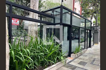 Apartamento para alugar com 172m², 4 quartos e 3 vagas Apartamento para alugar com 172m², 4 quartos e 3 vagasEntrada