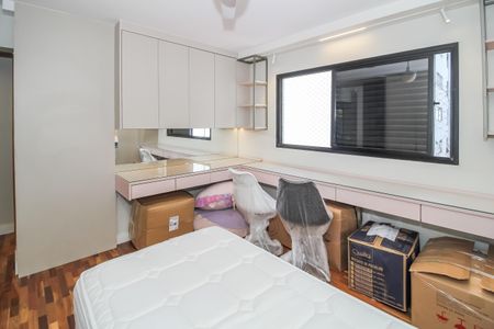 Apartamento para alugar com 172m², 4 quartos e 3 vagas Apartamento para alugar com 172m², 4 quartos e 3 vagasSuíte 2
