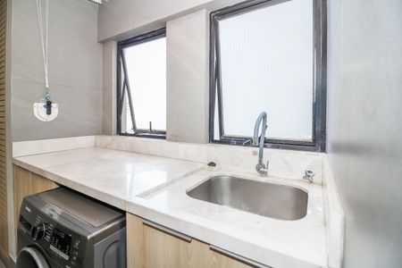 Apartamento para alugar com 172m², 4 quartos e 3 vagas Apartamento para alugar com 172m², 4 quartos e 3 vagasÁrea de Serviço
