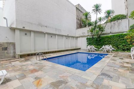 Apartamento para alugar com 172m², 4 quartos e 3 vagas Apartamento para alugar com 172m², 4 quartos e 3 vagasPiscina