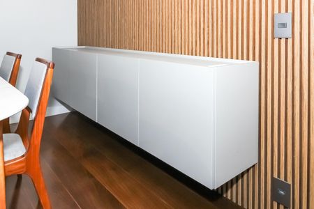 Apartamento para alugar com 172m², 4 quartos e 3 vagas Apartamento para alugar com 172m², 4 quartos e 3 vagasSala