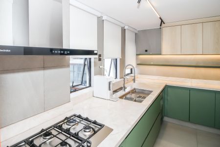 Apartamento para alugar com 172m², 4 quartos e 3 vagas Apartamento para alugar com 172m², 4 quartos e 3 vagasCozinha