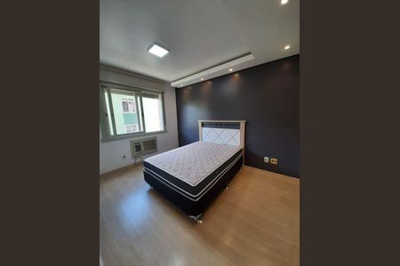 Quarto 1 de apartamento para alugar com 1 quarto, 34m² em Santo Antônio, Porto Alegre