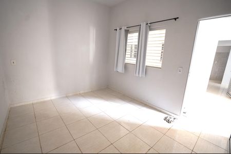 Kitnet/Studio para alugar com 1 quarto, 40m² em Santos Dumont , Goiânia