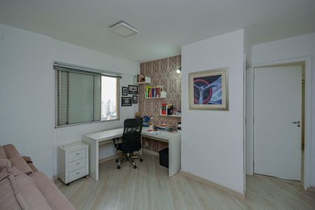 Apartamento para alugar com 78m², 2 quartos e 1 vagaEscritório