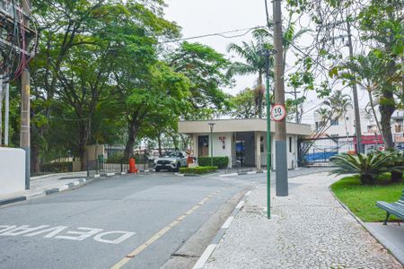 Apartamento para alugar com 78m², 2 quartos e 1 vagaFachada e portaria