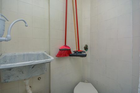 Apartamento para alugar com 78m², 2 quartos e 1 vagaBanheiro de serviço