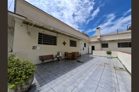 Apartamento para alugar com 111m², 2 quartos e 1 vagaÁrea comum 