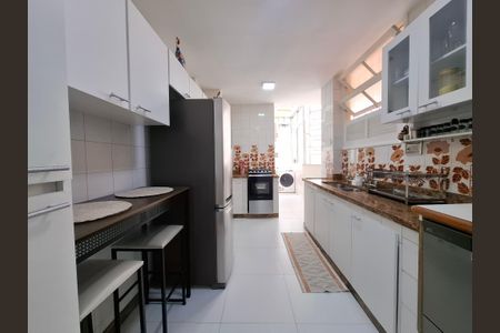 Apartamento para alugar com 111m², 2 quartos e 1 vagaCozinha 