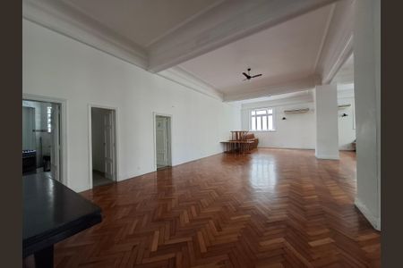 Apartamento para alugar com 111m², 2 quartos e 1 vagaÁrea comum- Salão de festas 