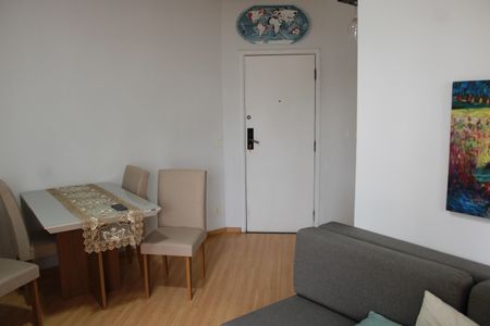 Apartamento à venda com 45m², 1 quarto e 1 vagaSala