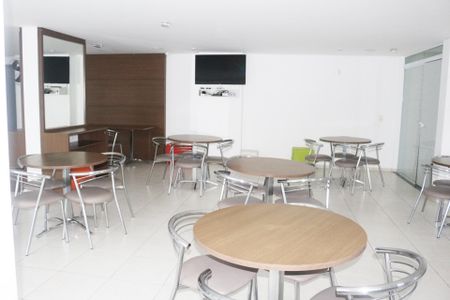 Apartamento à venda com 54m², 2 quartos e 1 vagaÁrea comum - Salão de festas