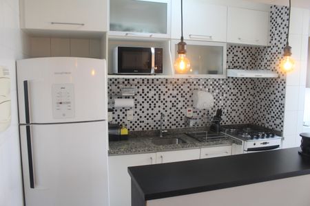 Apartamento à venda com 54m², 2 quartos e 1 vagaCozinha