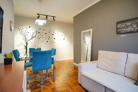 Sala  de apartamento para alugar com 1 quarto, 45m² em Vila Ipiranga, Porto Alegre