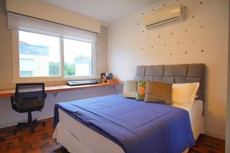 Quarto  de apartamento para alugar com 1 quarto, 45m² em Vila Ipiranga, Porto Alegre