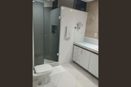 Banheiro  de apartamento para alugar com 2 quartos, 120m² em Flamengo, Rio de Janeiro