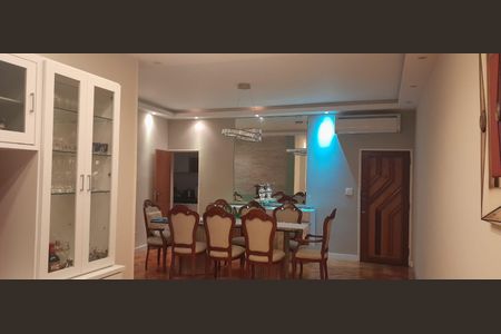 Apartamento para alugar com 120m², 2 quartos e 1 vagaSala 