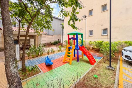 Apartamento para alugar com 32m², 1 quarto e 1 vaga Apartamento para alugar com 32m², 1 quarto e 1 vagaPlayground