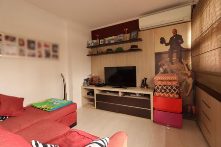 Sala de TV de apartamento à venda com 3 quartos, 240m² em Jardim, Santo André