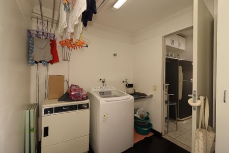 Apartamento à venda com 240m², 3 quartos e 3 vagasÁrea de Serviço