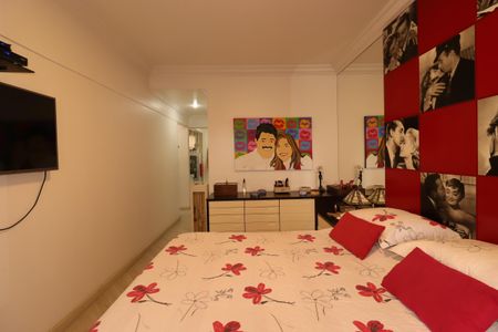 Apartamento à venda com 240m², 3 quartos e 3 vagasSuíte