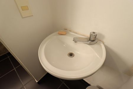 Apartamento à venda com 240m², 3 quartos e 3 vagasBanheiro de Serviço - Pia