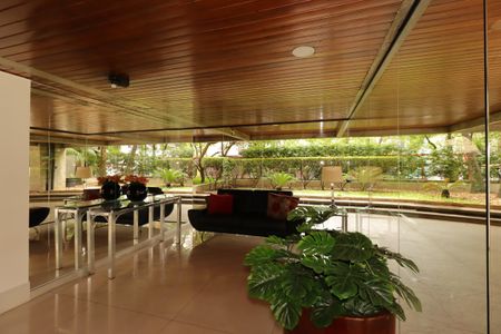 Apartamento à venda com 240m², 3 quartos e 3 vagasÁrea Comum - Hall