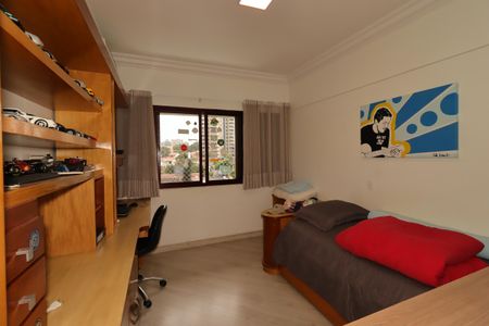 Apartamento à venda com 240m², 3 quartos e 3 vagasQuarto 1