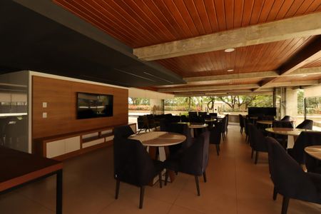 Apartamento à venda com 240m², 3 quartos e 3 vagasÁrea Comum - Salão de Festa