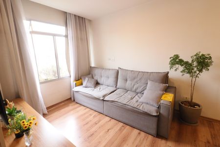 Sala de apartamento para alugar com 2 quartos, 78m² em Jaguaribe, Osasco