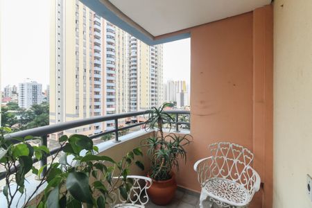 Apartamento para alugar com 67m², 2 quartos e 1 vaga Apartamento para alugar com 67m², 2 quartos e 1 vagaVaranda