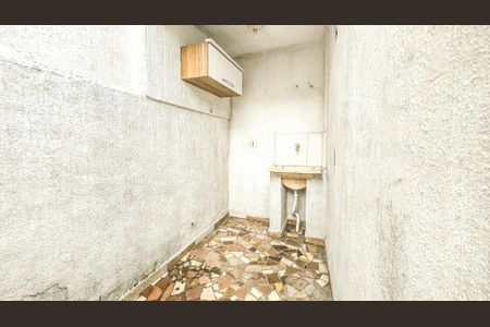 Casa para alugar com 50m², 1 quarto e sem vagaÁrea de Serviço