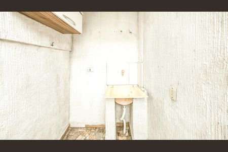 Casa para alugar com 50m², 1 quarto e sem vagaÁrea de Serviço