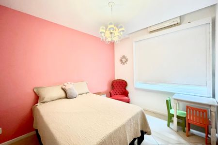 Apartamento à venda com 200m², 3 quartos e 1 vagaQuarto 1