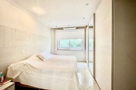 Apartamento à venda com 200m², 3 quartos e 1 vagaSuite 