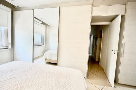 Apartamento à venda com 200m², 3 quartos e 1 vagaSuite 