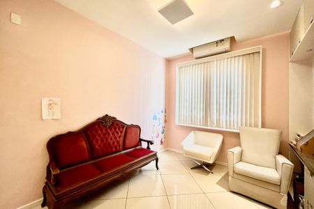 Apartamento à venda com 200m², 3 quartos e 1 vagaQuarto 2