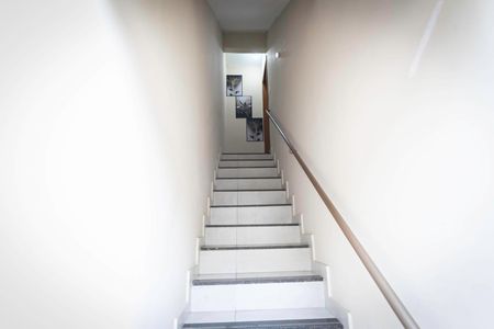 Apartamento para alugar com 120m², 3 quartos e 1 vaga Apartamento para alugar com 120m², 3 quartos e 1 vagaEntrada