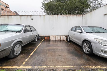 Apartamento para alugar com 120m², 3 quartos e 1 vaga Apartamento para alugar com 120m², 3 quartos e 1 vagaGaragem