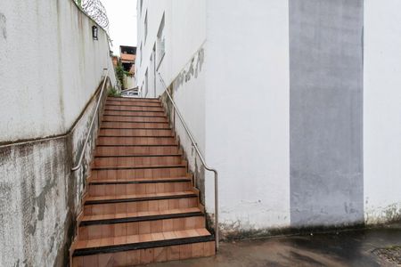 Apartamento para alugar com 120m², 3 quartos e 1 vaga Apartamento para alugar com 120m², 3 quartos e 1 vagaEntrada