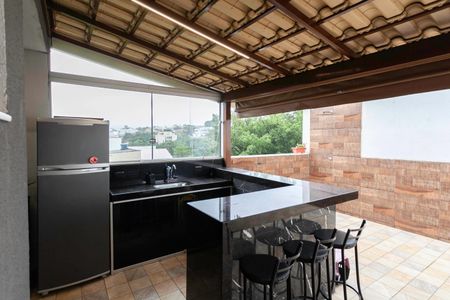 Apartamento para alugar com 120m², 3 quartos e 1 vaga Apartamento para alugar com 120m², 3 quartos e 1 vagaCobertura