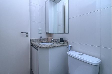 Apartamento para alugar com 100m², 3 quartos e 1 vagabanheiro social_2