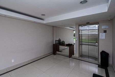 Apartamento para alugar com 100m², 3 quartos e 1 vagahall de entrada_3
