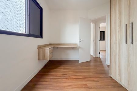 Apartamento à venda com 81m², 3 quartos e 2 vagasQuarto 1