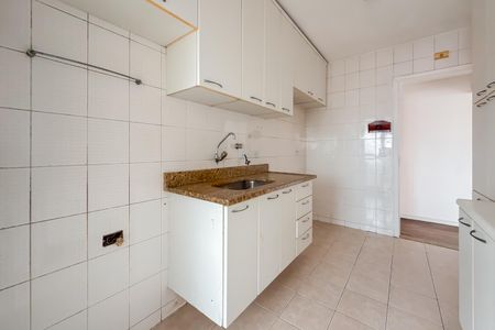 Apartamento à venda com 81m², 3 quartos e 2 vagasCozinha