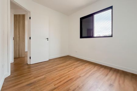 Apartamento à venda com 81m², 3 quartos e 2 vagasQuarto 2