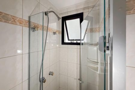 Apartamento à venda com 81m², 3 quartos e 2 vagasBanheiro Social