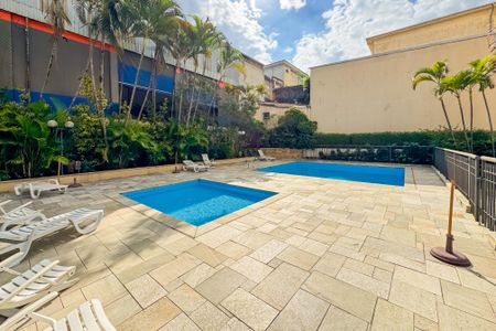 Apartamento à venda com 81m², 3 quartos e 2 vagasPiscina