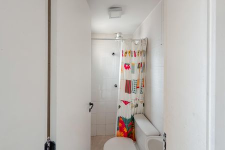 Apartamento à venda com 81m², 3 quartos e 2 vagasBanheiro de Serviço